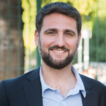 Federico Escribal, Columnista