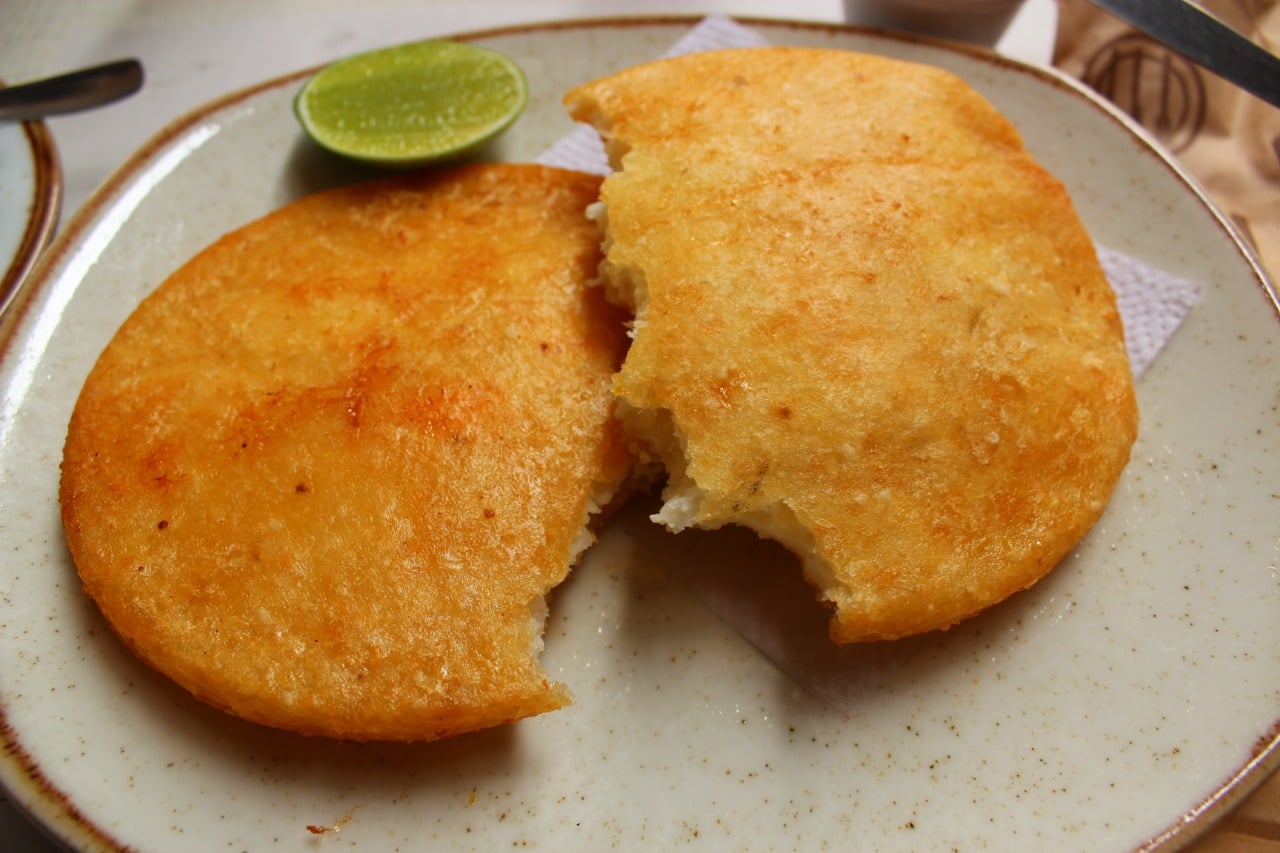 Arepa, Gastronomía, Cocina, Arepa de huevo