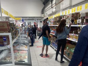 comercio. barrio. supermercado. productos. mercado