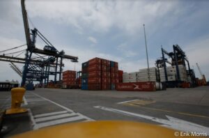 TLC importaciones exportaciones