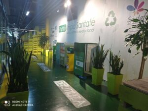centro comercial santafe recibe premio por compromiso con educaion ambiental