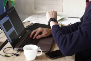 Teletrabajo, Declaración de renta, Trabajo de oficina, Computador,