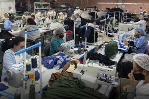 trabajadoras, textiles, empleos, máquinas textiles