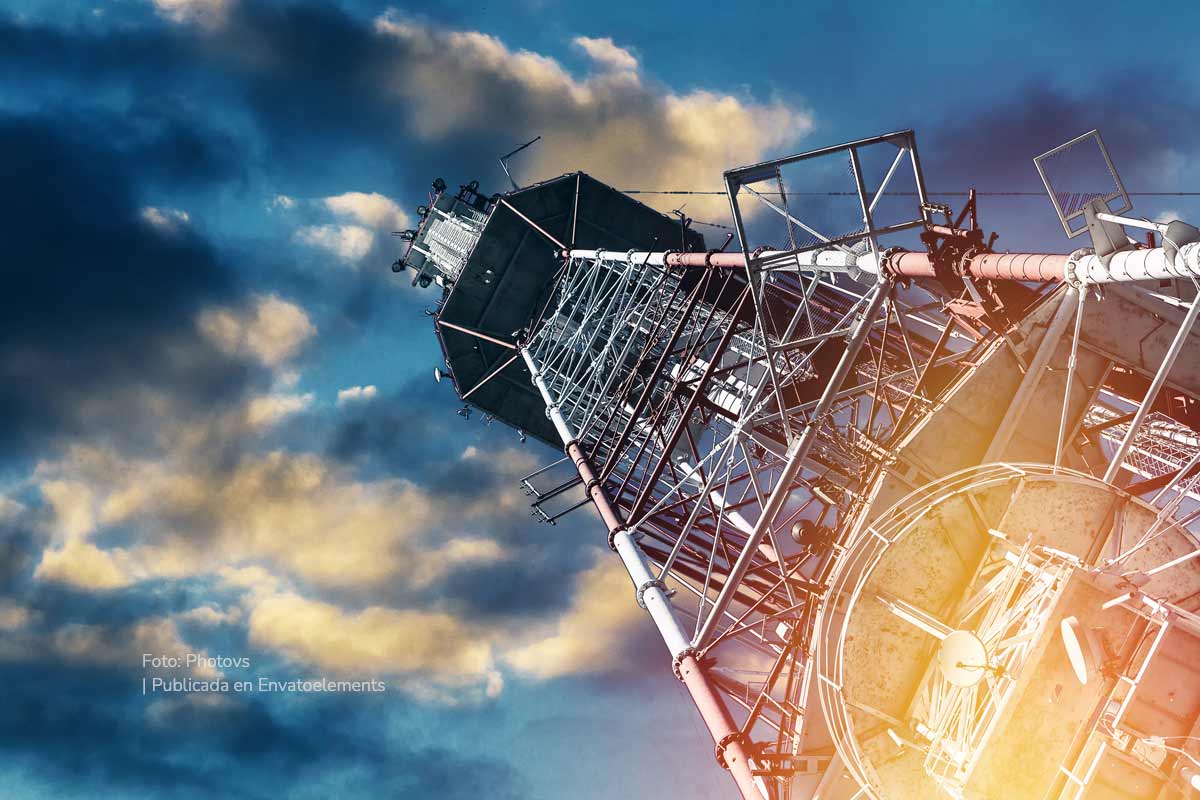 torre de comunicaciones, espectro radioeléctrico, Más Colombia