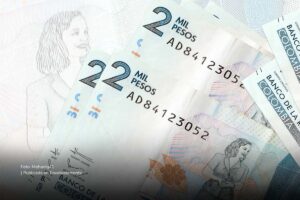 billetes de dos mil pesos colombianos, dinero, dinero colombiano, peso colombiano, Más Colombia