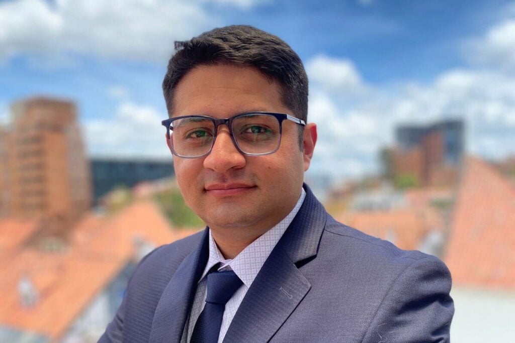 ¿Su empresa desarrolló una Interfaz Gráfica de Usuario? ojo, es clave registrarla como diseño industrial 2 Óscar Javier Acosta Fonseca, Columnista, Más Colombia