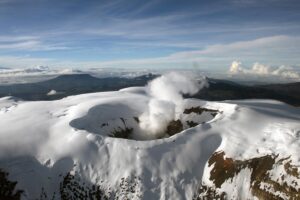 cráter volcán Nevado del Ruiz, erupción volcán Nevado del Ruiz, Nevado del Ruiz, cima del Nevado del Ruiz, Más Colombia