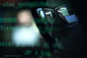 hacker, datos, robo de datos personales, robo de datos financieros, Más Colombia
