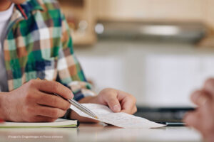 datos, factura electrónica, documentación, facturas, datos personales, Más Colombia