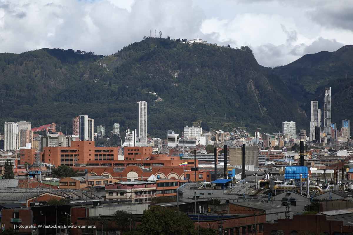 Bogotá, capital de Colombia, edificios de Bogotá, vivienda en Bogotá, empresas y fábricas en Bogotá, Más Colombia