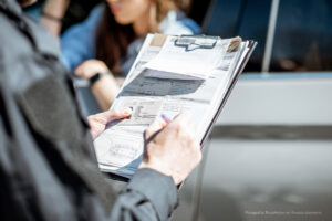 pass, pass to drive, driver’s license, penalties, traffic fines, fines, subpoena, Más Colombia