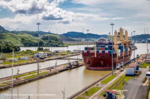 Canal de Panamá, Más Colombia,