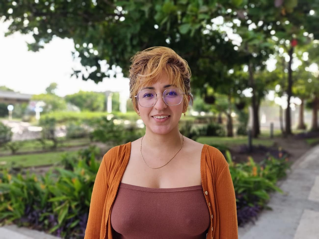 Helen Rojas Más Colombia autor de