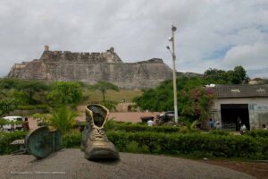 cumbre fiscal de Latinoamérica y el Caribe, Cartagena Colombia, los zapatos viejos, Castillo de San Felipe de Barajas, Más Colombia