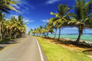 límites marítimos, San Andrés, carretera, playa, paisaje tropical, Más Colombia
