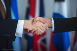 negocios internacionales, negociación internacional, comercio internacional, Más Colombia