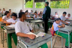free courses, highschool students, classrooms, Antioquia students, Más Colombia
