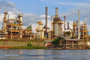 ecopetrol, emrpesa pública, Estás descargando la foto de Javier Guillot, con licencia como Atribución-NoComercial-CompartirIgual, río Magdalena, refinería, gas de venezuela, Más Colombia