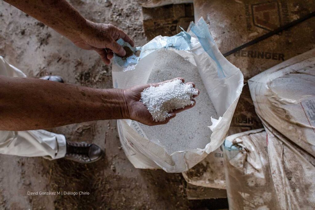 Abonos en Colombia, abono, fertilizante, campesino, Más Colombia
