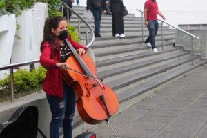 empleo en Colombia, violonchelista, informalidad laboral, Más Colombia