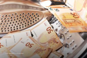 flujos financieros ilícitos, dinero, euros, lavadora, Más Colombia