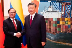 comercio con China, Barco de carga, comercio internacional, presidente de Colombia y de China, presidente Gustavo Petro, presidente Xi Jinping, Más Colombia
