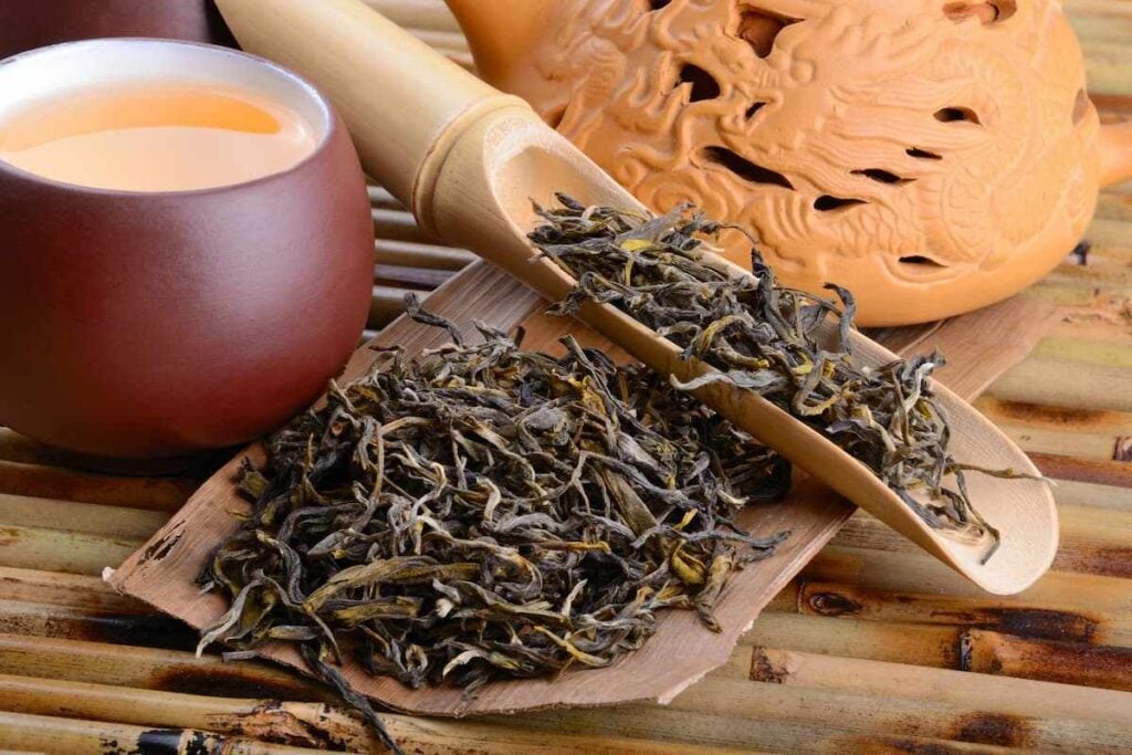 7 Amazing Oolong Tea Benefits 2 7 amazing oolong tea benefits 1