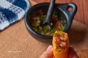 Empanada Fest 2023, empanada con ají, ají, empanada, Más Colombia