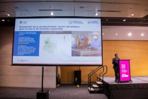 Fábricas de productividad, promoción de la productividad, empresas de Colombia, evento empresarial, Cámara de Comercio de Bogotá, Más Colombia