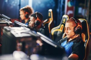 gamers, online gaming, Más Colombia