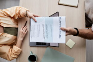 carta de recomendación laboral, referencia, empresario, Más Colombia