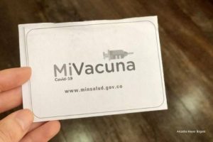 covid 19, carnet de vacunación, Más Colombia