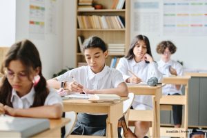 cupo en colegios , Más Colombia