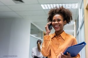 empleados públicos, Más Colombia