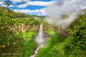 biodiversidad en Colombia, cascada colombiana, Más Colombia