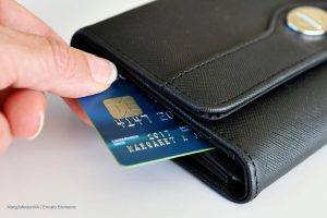 Datacrédito, estafa financiera, tarjeta de crédito, billetera, Más Colombia