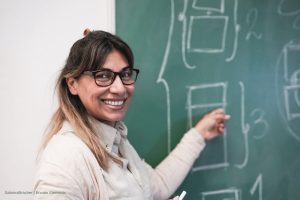 evaluación del periodo de prueba, concurso docente, protocolos, competencias, profesora, Más Colombia