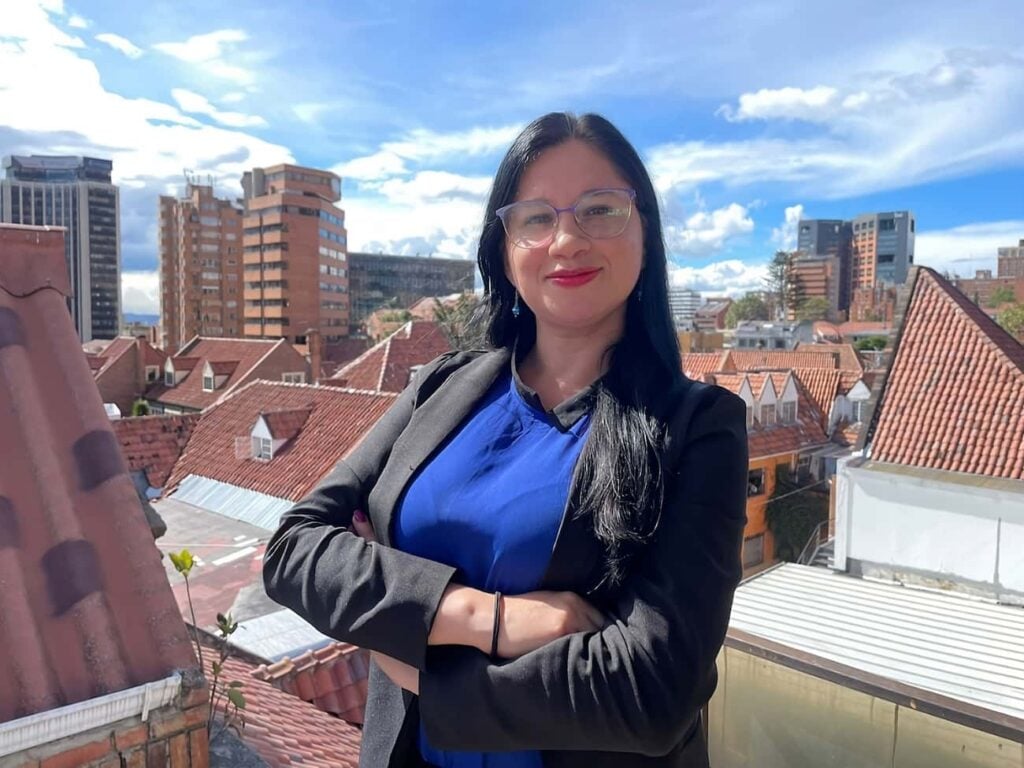 Zuleima Vega, Columnista, Más Colombia