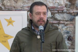 Racionamiento de agua en Bogotá, Alcalde Carlos Fernando Galán, Más Colombia