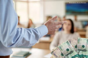 catedráticos, aumento salarial, jornada laboral, dinero colombiano, Más Colombia
