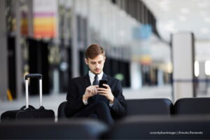 Salario emocional 2024, Rama Judicial, empleado en aeropuerto, Más Colombia