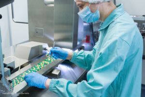 industria farmacéutica colombiana, reforma a la salud, Más Colombia