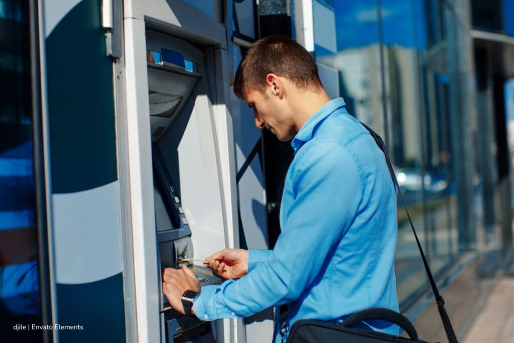 cambios en el 4x1000, cajero automático, transacciones bancarias, Más Colombia