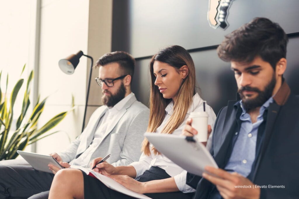 Ojo, ya hay fecha para la publicación de resultados del concurso superintendencias 2024 3 concurso Superintendencias 2024, personas en entrevista de trabajo, Más Colombia