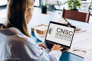 concurso Nación 6, mujer buscando empleo, Más Colombia