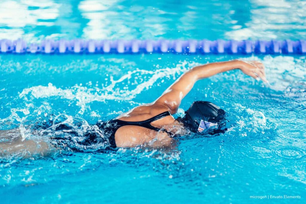 deportistas más sobresalientes, Katie Ledecky nadando en competencia, Más Colombia