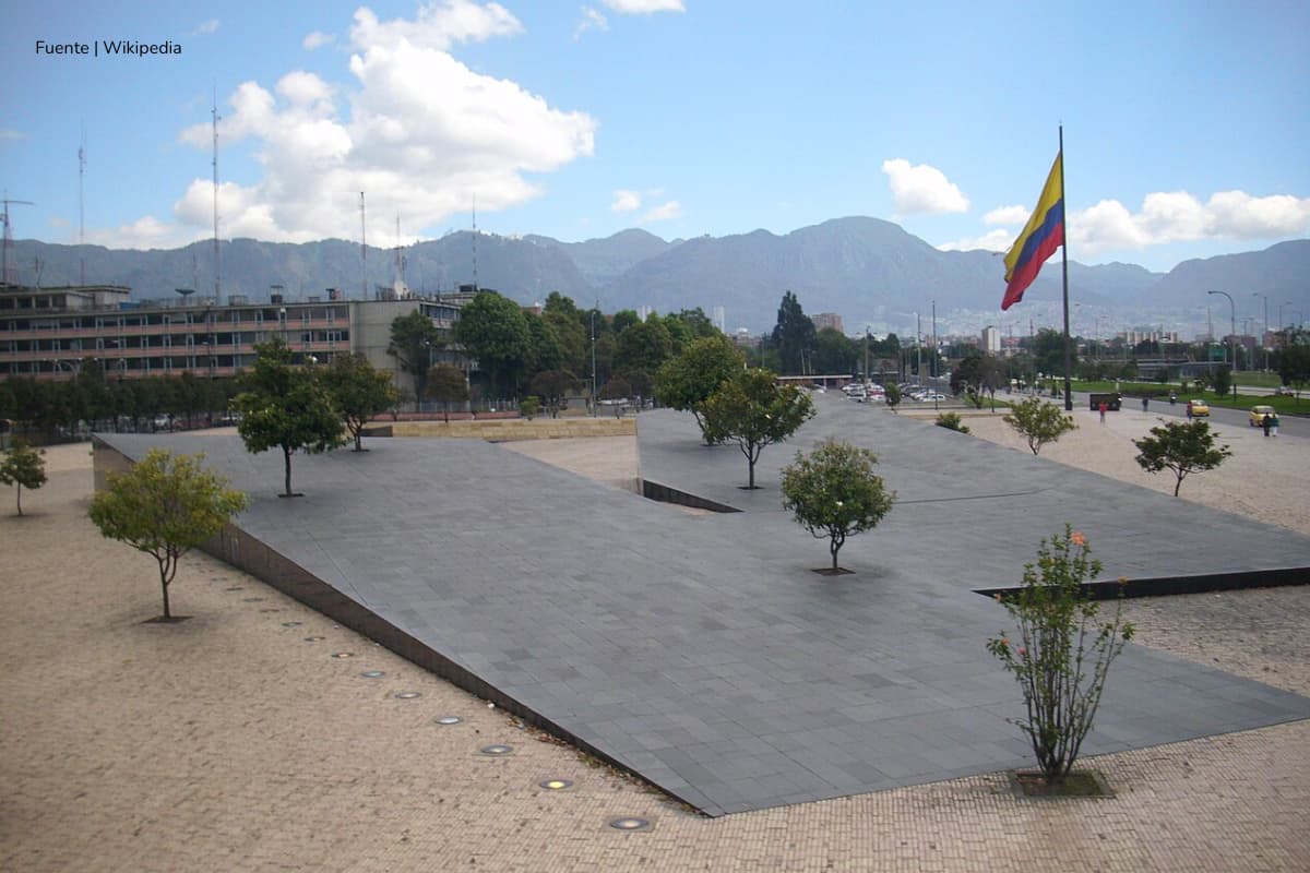 Ministerio de Educación, Sede del Ministerio de Educación, Más Colombia