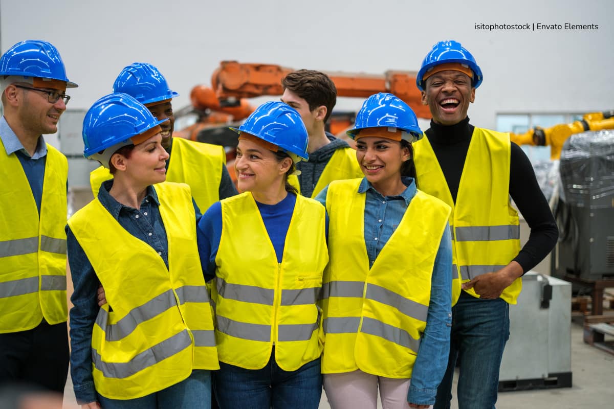 Servicio nacional de aprendizaje (SENA) 1 SENA, Estudiantes del SENA, Más Colombia