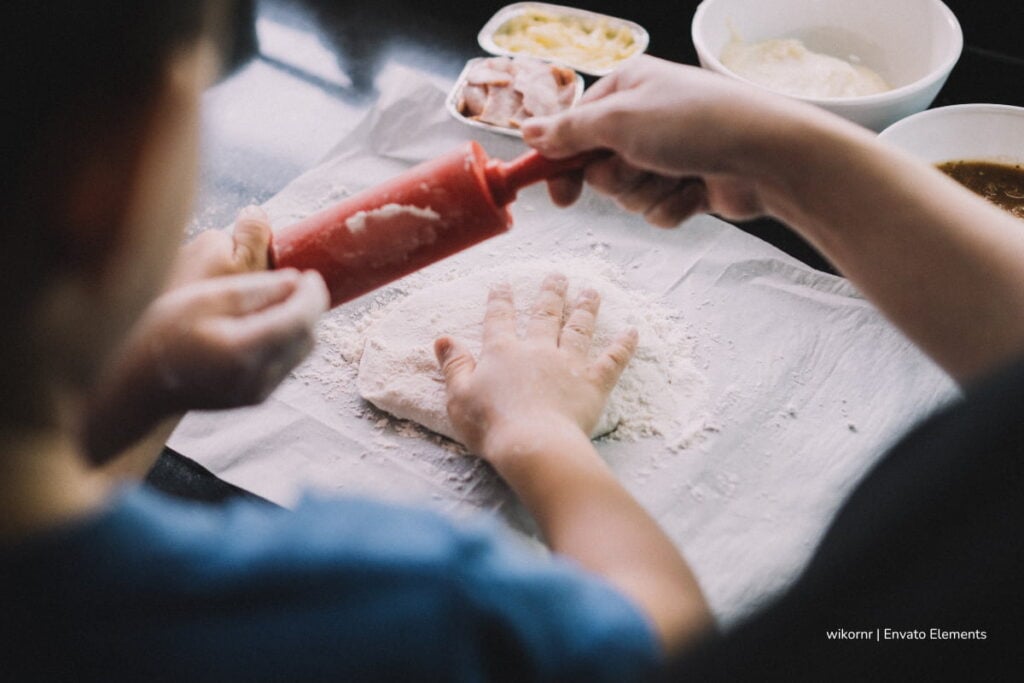 Descubra los mejores cursos de cocina en Bogotá para convertirse en chef experto 2 cursos de cocina en Bogotá, Preparación de plato gourmet en curso especializado, Más Colombia