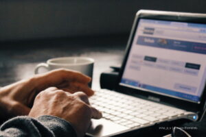 Facturación electrónica, Más Colombia